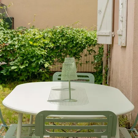 Centre Pour 2 Personnes Appartement *